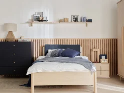 Letto con testata dritta con doghe in legno su nastro 120x200 OMM