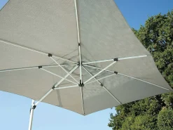 Ombrellone Quadrato 3x3 fusto bianco con maniglione