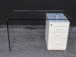 Scrivania con cassettiera B-Desk