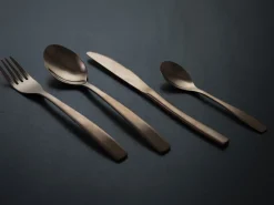 Set posate Madison 24 pezzi in acciaio copper lucido