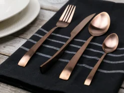 Set posate Park Avenue 24 pezzi in acciaio copper opaco